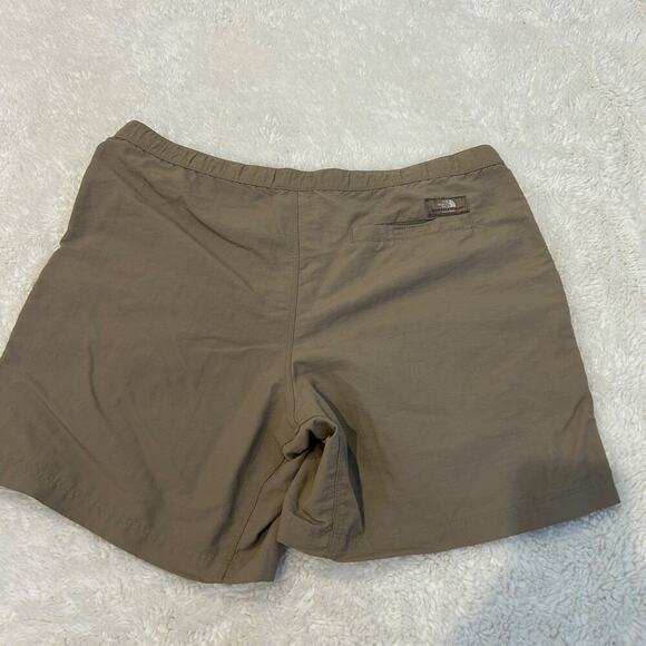 North Face Womens Khaki Stow Away Shorts Size L Hiking, Adventure Indie Core - Picture 2 of 7